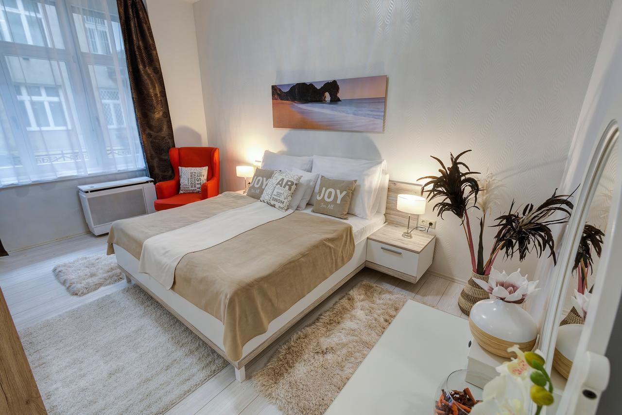 Appartement Sweet Dreams At King Street Gold à Budapest Extérieur photo